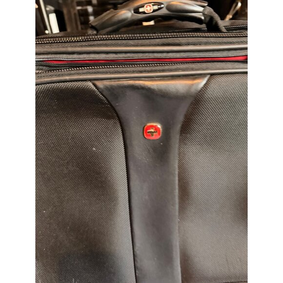 Wenger Swissgear Rolling Laptop Briefcase With Telescopic Handle & Multiple Comp - Picture 11 of 15